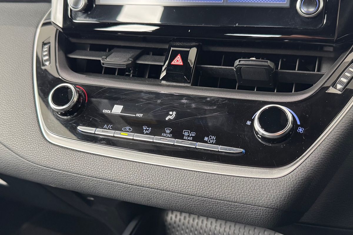 2021 Toyota Corolla Ascent Sport MZEA12R