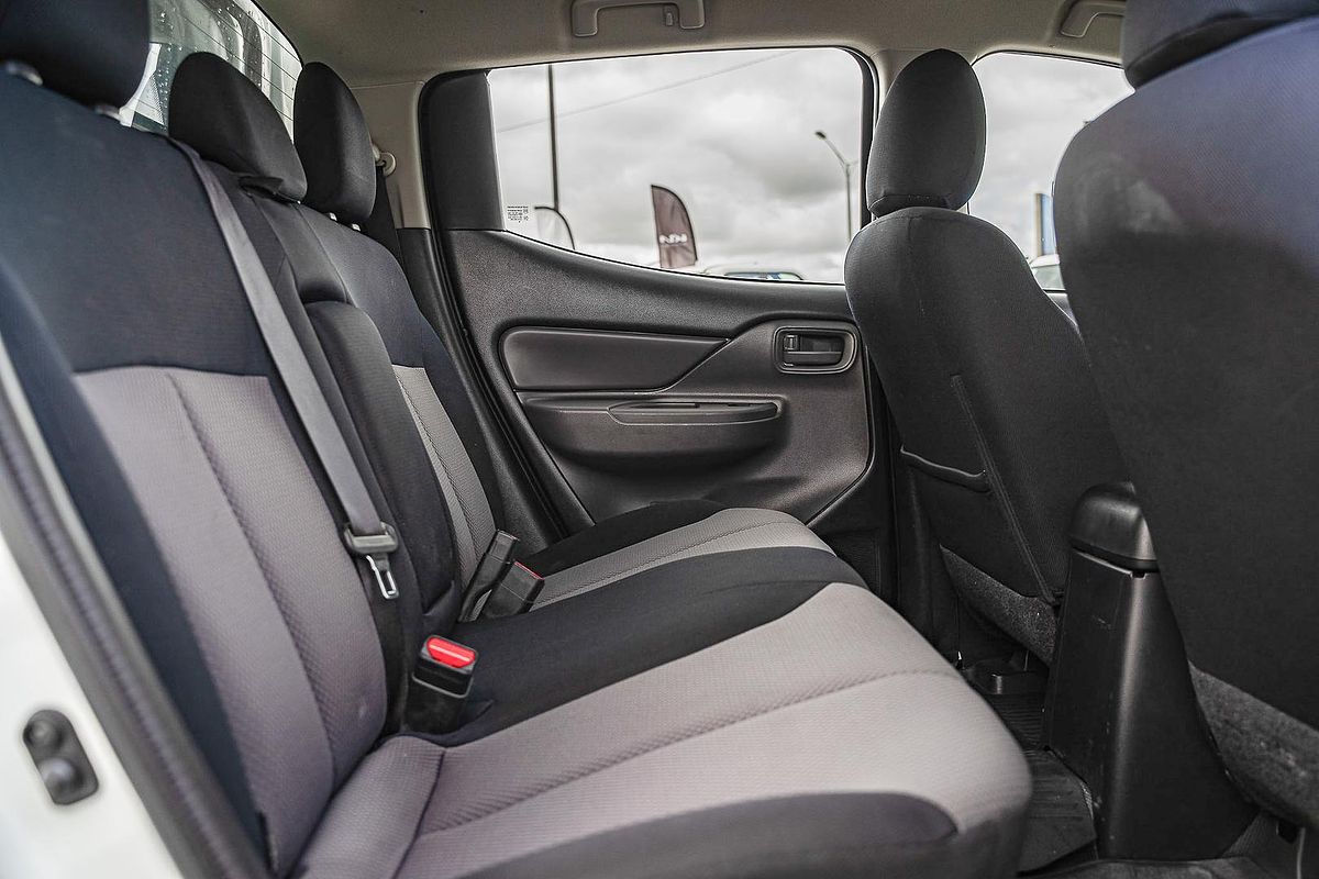 2016 Mitsubishi Triton GLX+ MQ 4X4