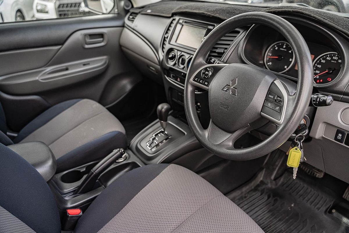 2016 Mitsubishi Triton GLX+ MQ 4X4