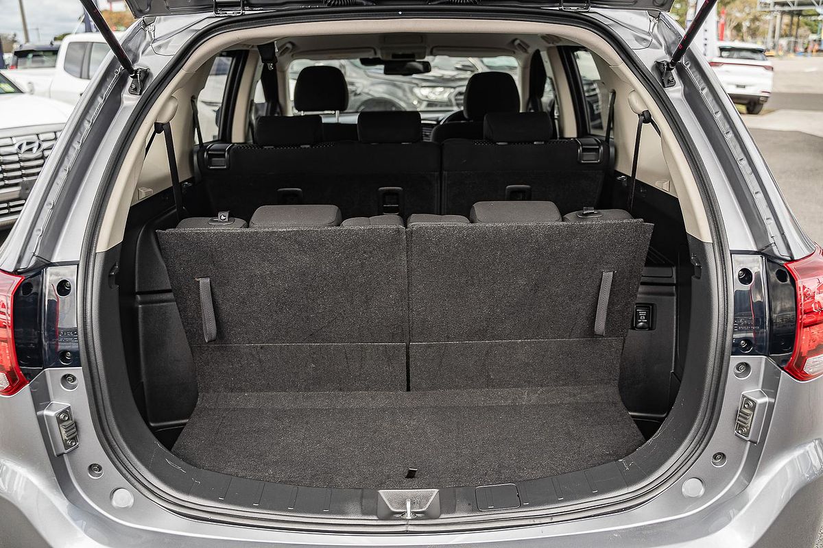 2019 Mitsubishi Outlander ES ZL