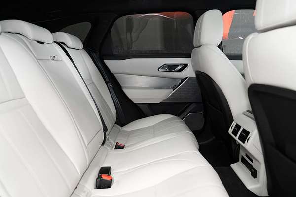 2018 Land Rover Range Rover Velar P250 R-Dynamic S L560