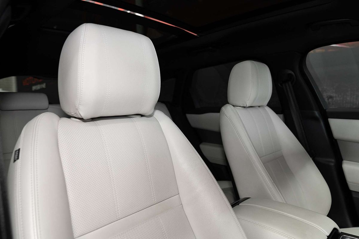2018 Land Rover Range Rover Velar P250 R-Dynamic S L560