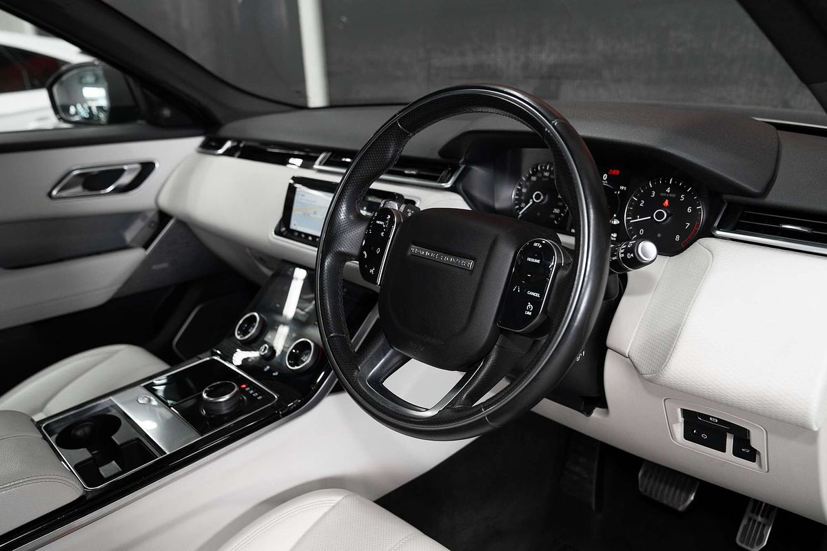2018 Land Rover Range Rover Velar P250 R-Dynamic S L560