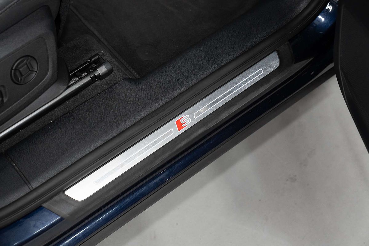 2021 Audi Q3 35 TFSI S line F3