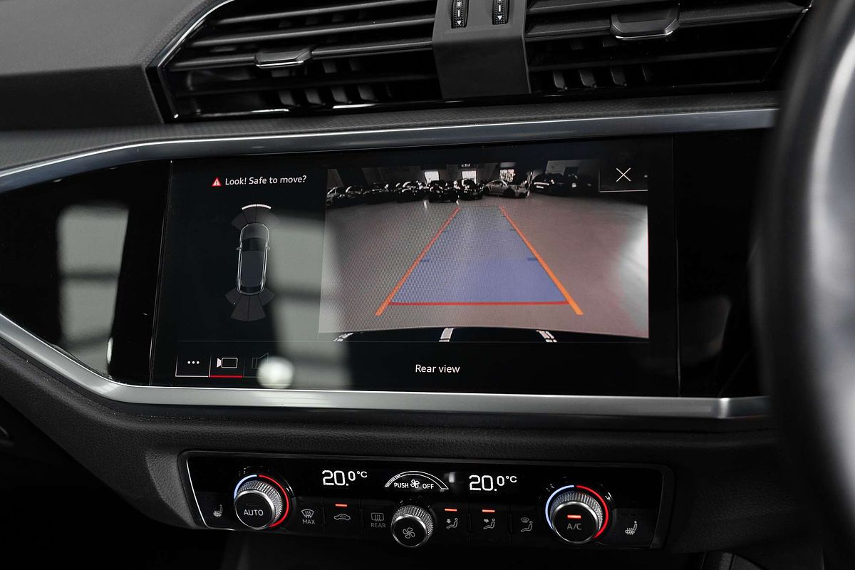 2021 Audi Q3 35 TFSI S line F3