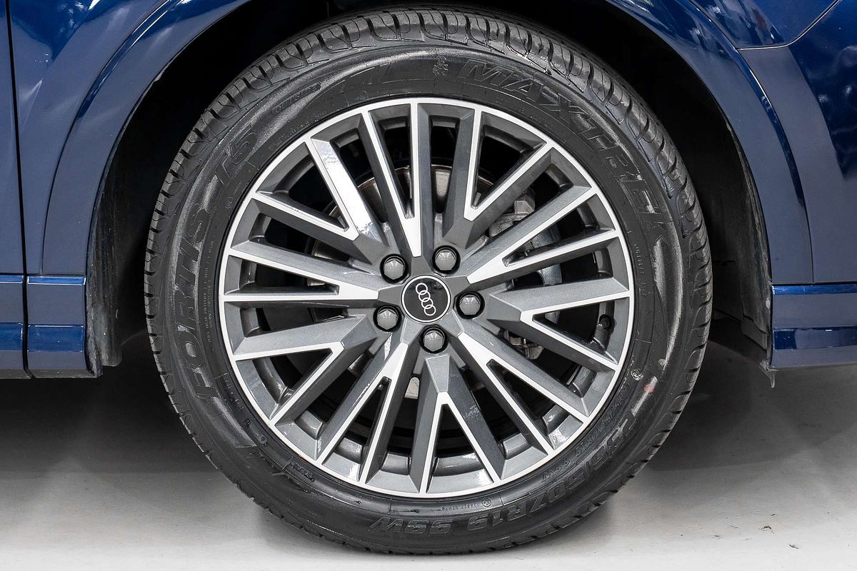 2021 Audi Q3 35 TFSI S line F3