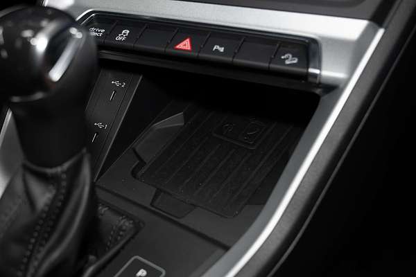 2021 Audi Q3 35 TFSI S line F3