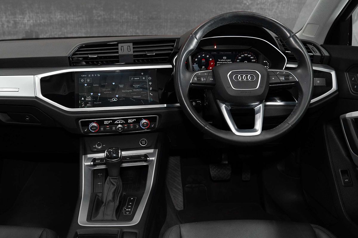 2021 Audi Q3 35 TFSI S line F3