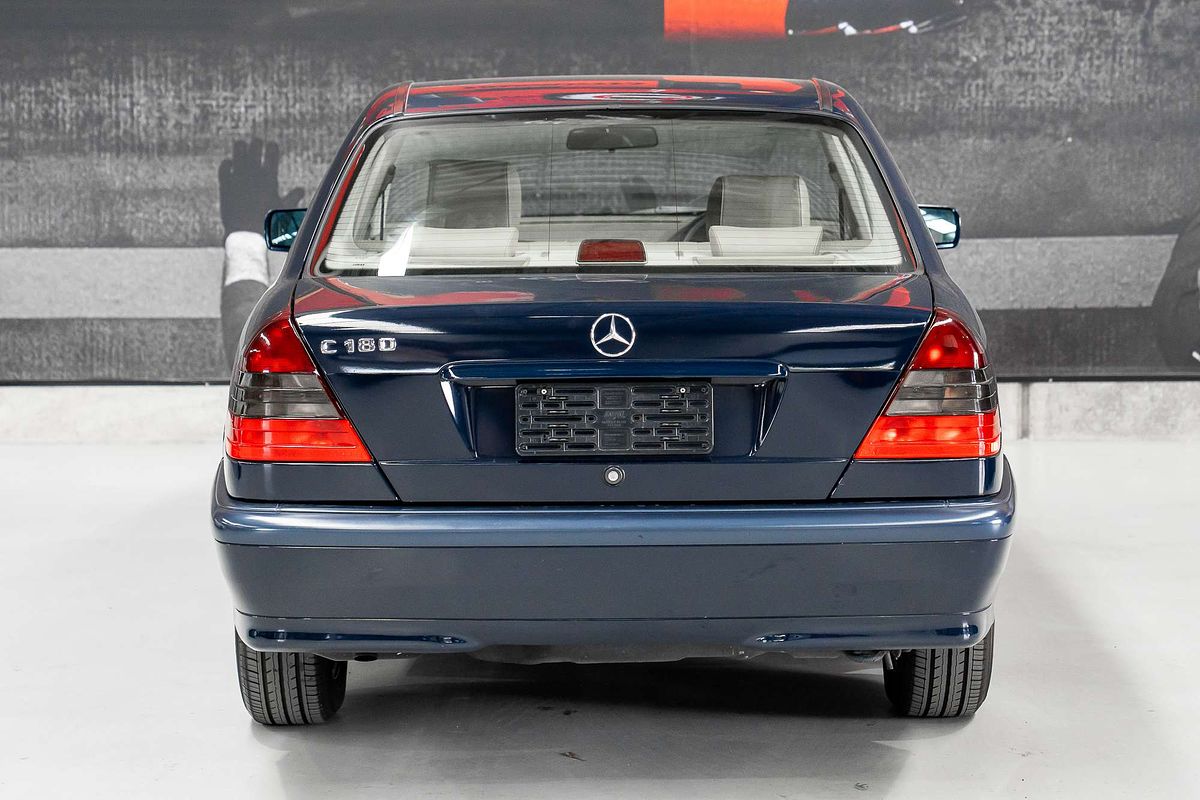 1999 Mercedes-Benz C-Class C180 Classic W202