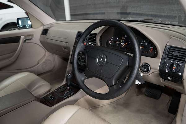 1999 Mercedes-Benz C-Class C180 Classic W202