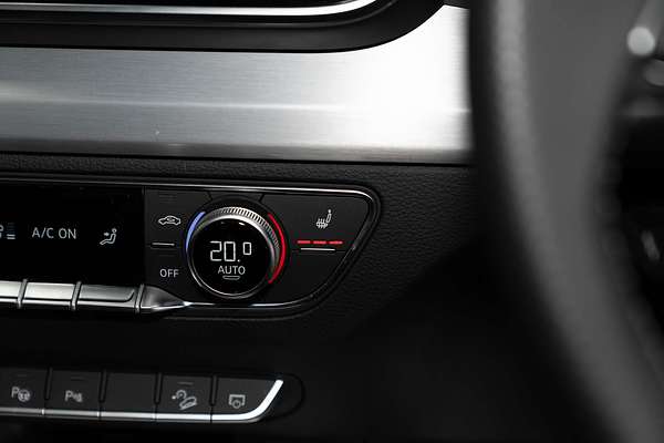 2023 Audi Q5 45 TFSI S line FY