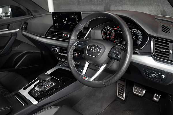 2023 Audi Q5 45 TFSI S line FY