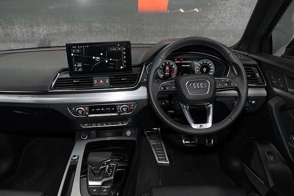 2023 Audi Q5 45 TFSI S line FY