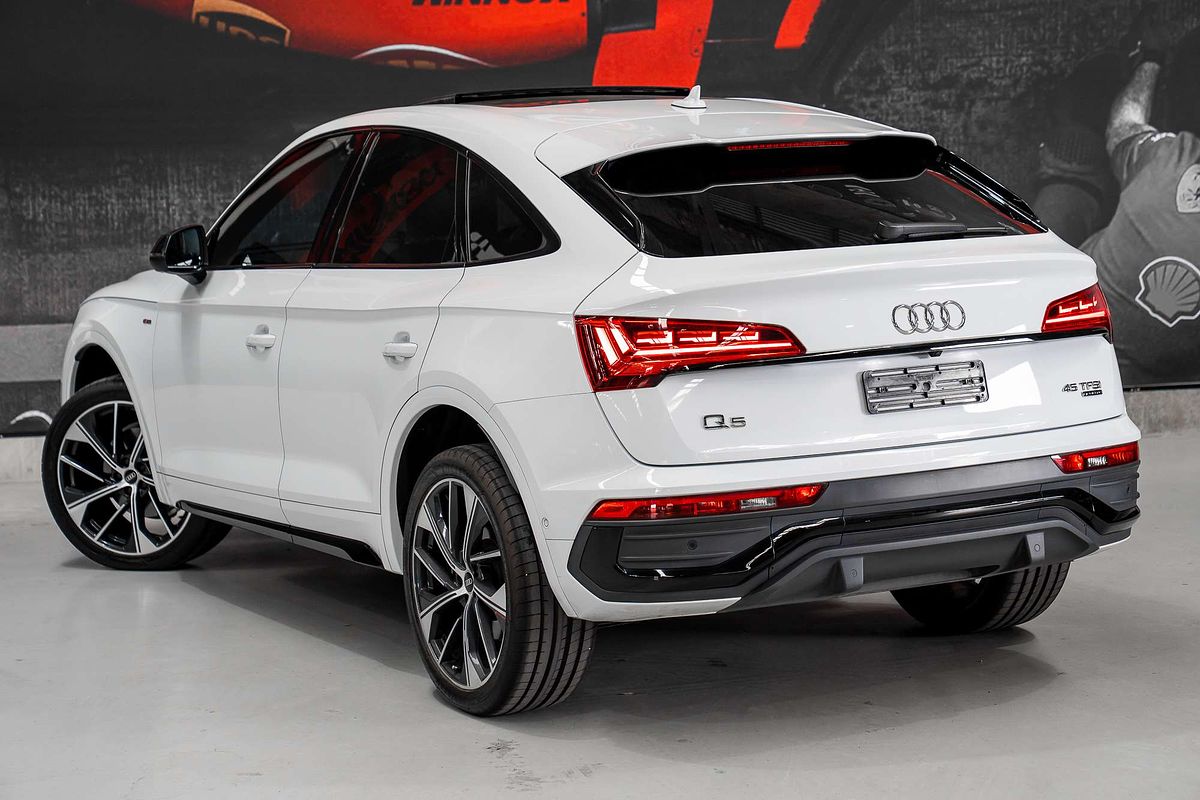2023 Audi Q5 45 TFSI S line FY
