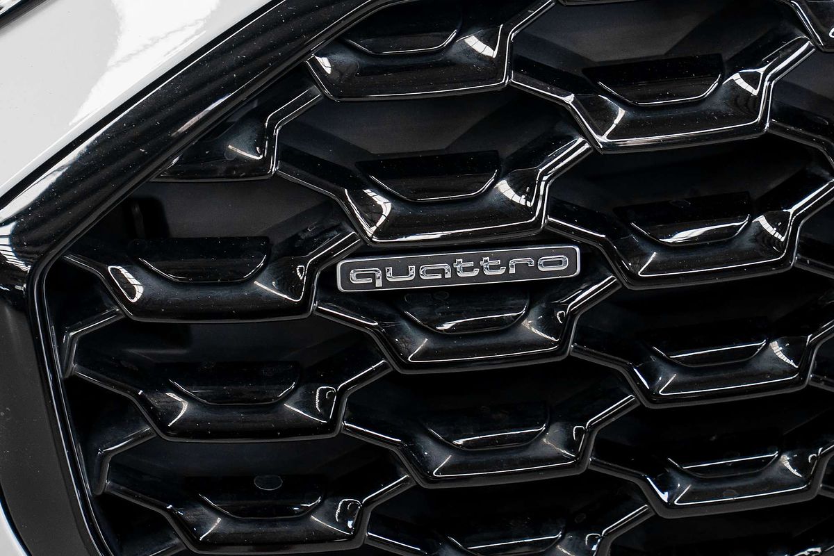 2023 Audi Q5 45 TFSI S line FY