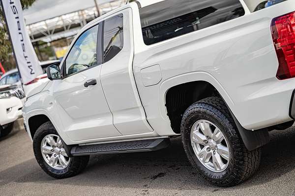 2024 Mitsubishi Triton GLX+ MV 4X4