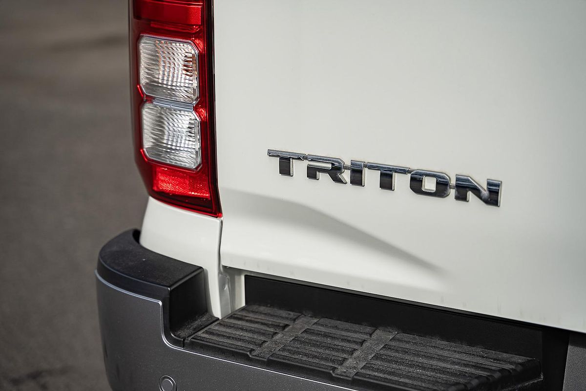 2024 Mitsubishi Triton GLX+ MV 4X4