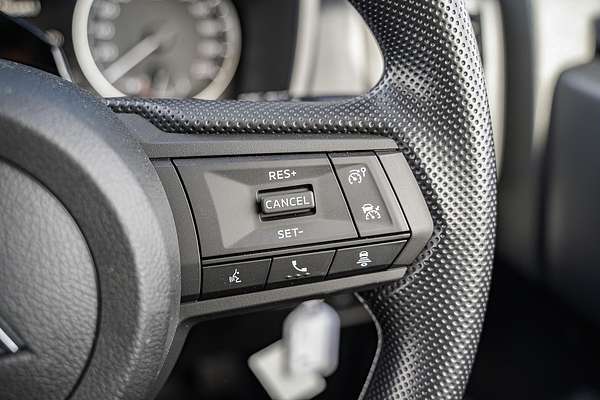 2024 Mitsubishi Triton GLX+ MV 4X4