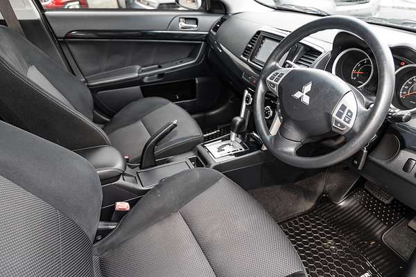 2017 Mitsubishi Lancer ES Sport CF