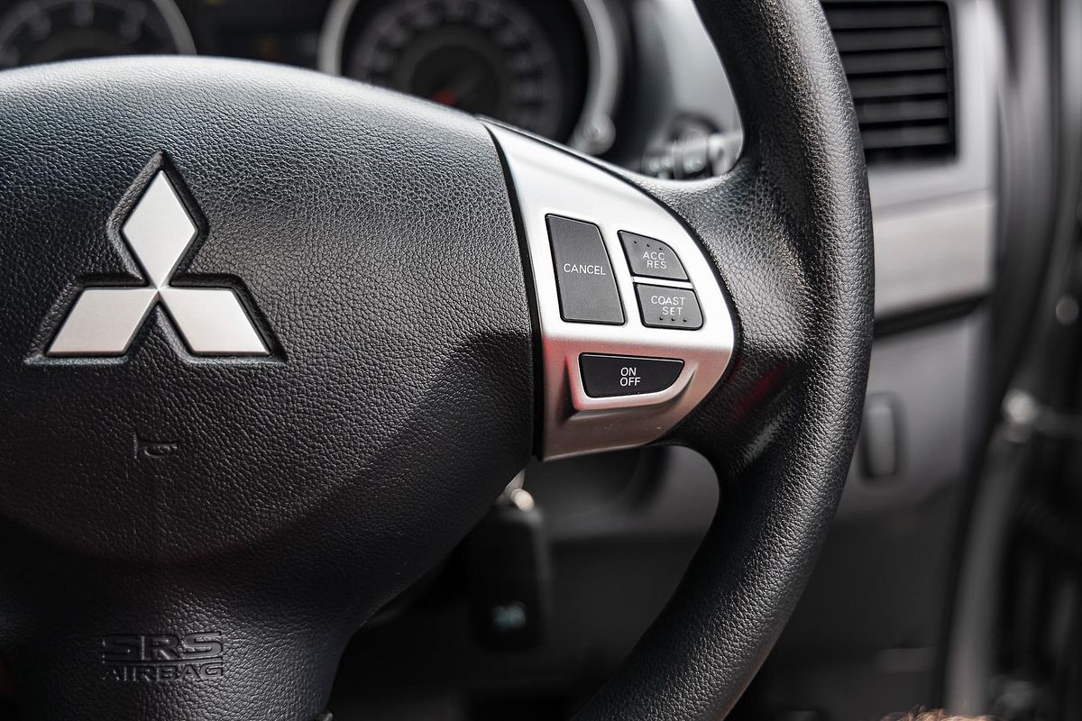 2017 Mitsubishi Lancer ES Sport CF