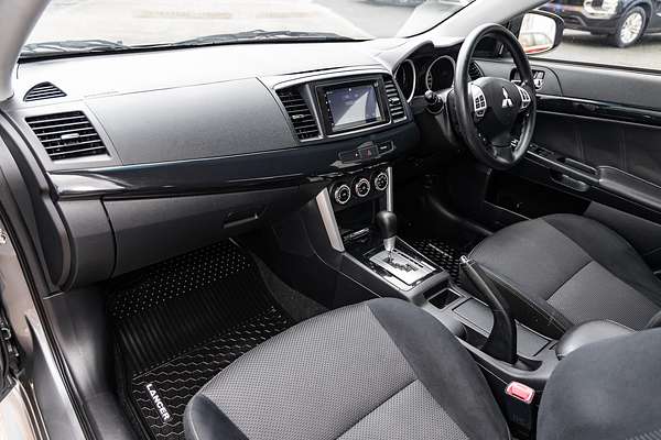 2017 Mitsubishi Lancer ES Sport CF