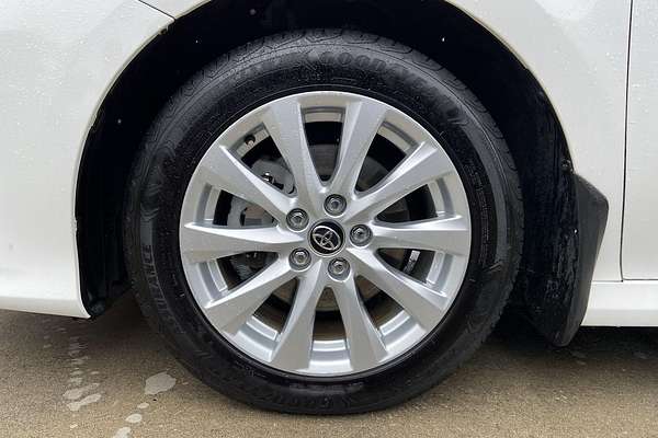 2019 Toyota Camry Ascent AXVH71R