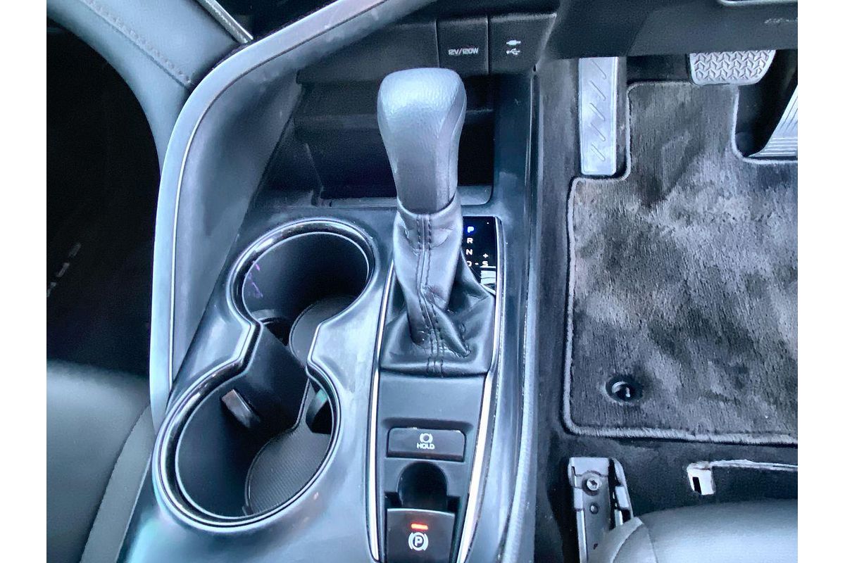 2019 Toyota Camry Ascent ASV70R