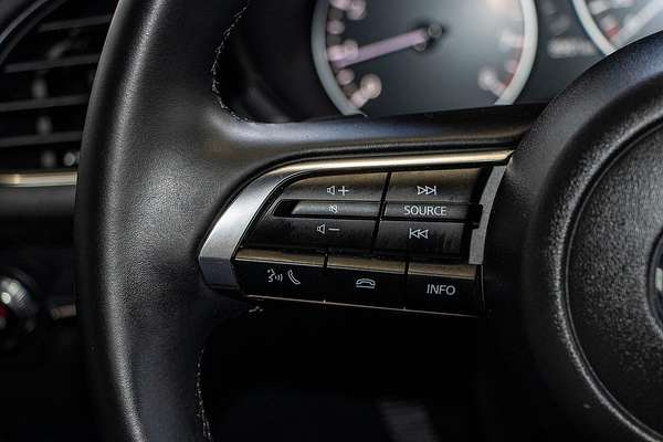 2024 Mazda 3 G20 EVOLVE 300Q