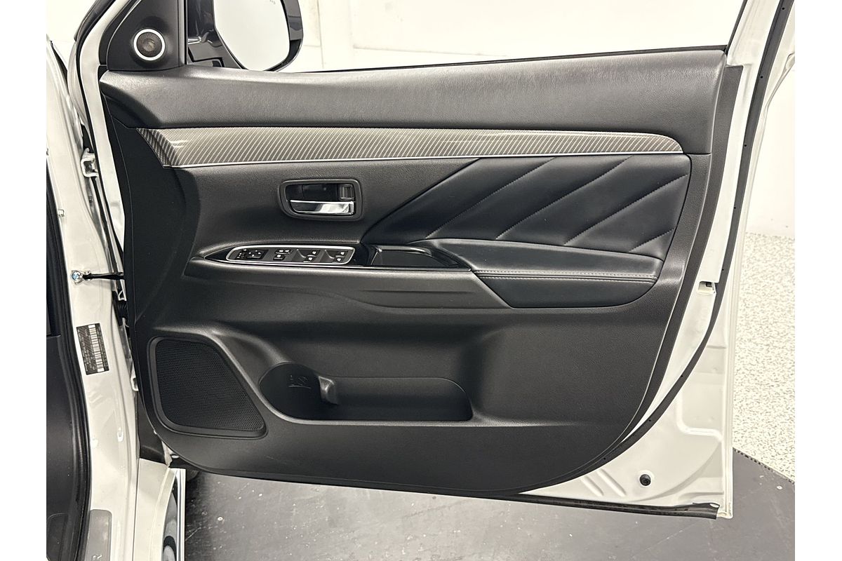 2021 Mitsubishi Outlander PHEV Exceed ZL