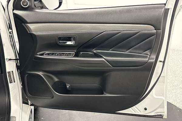 2021 Mitsubishi Outlander PHEV Exceed ZL