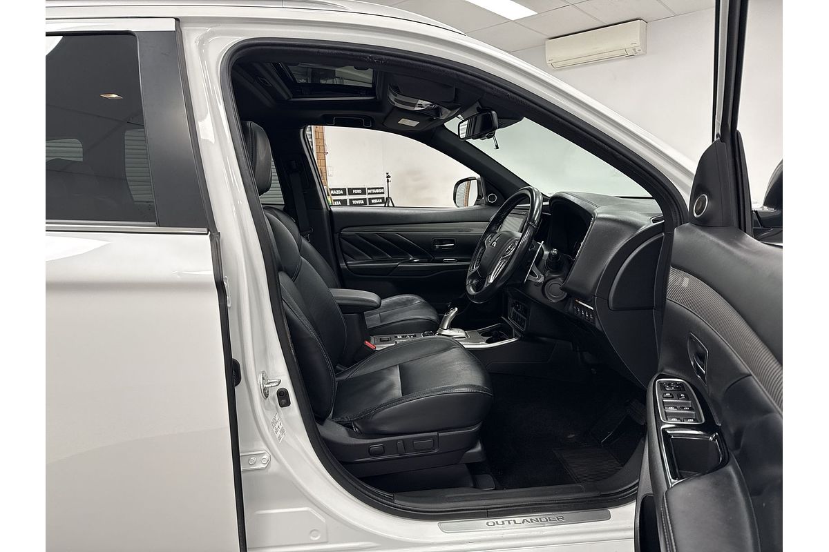 2021 Mitsubishi Outlander PHEV Exceed ZL