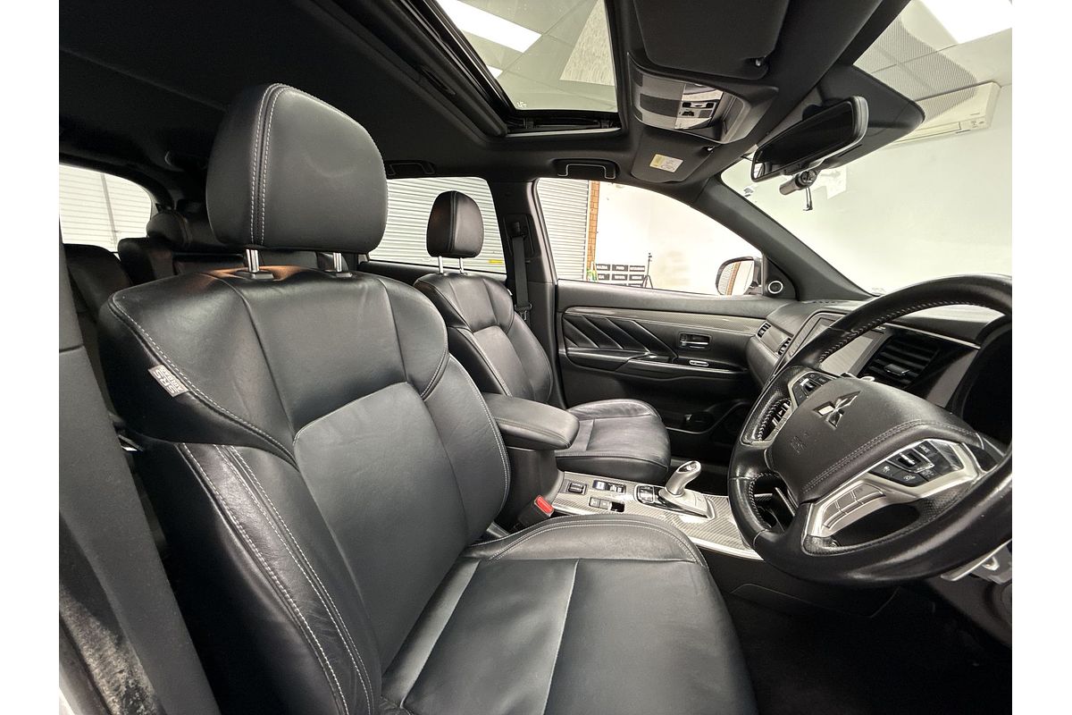 2021 Mitsubishi Outlander PHEV Exceed ZL