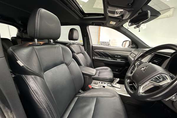 2021 Mitsubishi Outlander PHEV Exceed ZL