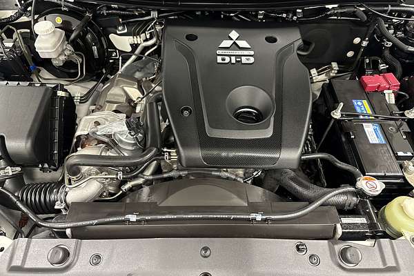 2020 Mitsubishi Triton GLS MR 4X4