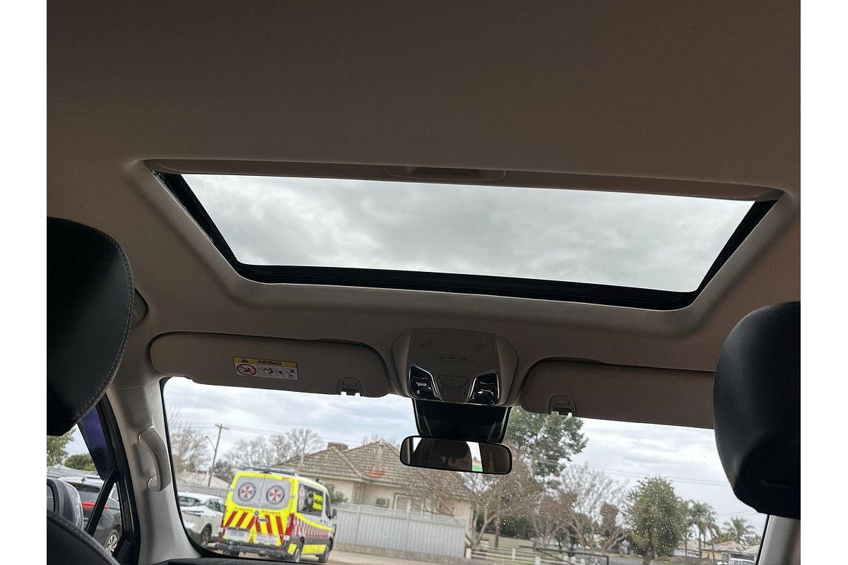 2023 LDV D90 Executive SV9A