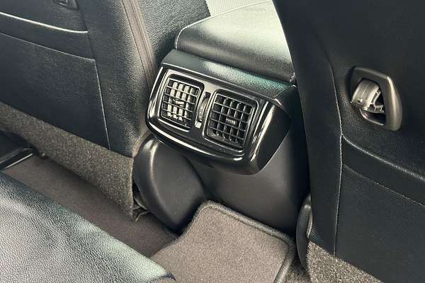 2021 Toyota Hilux Rogue GUN126R 4X4