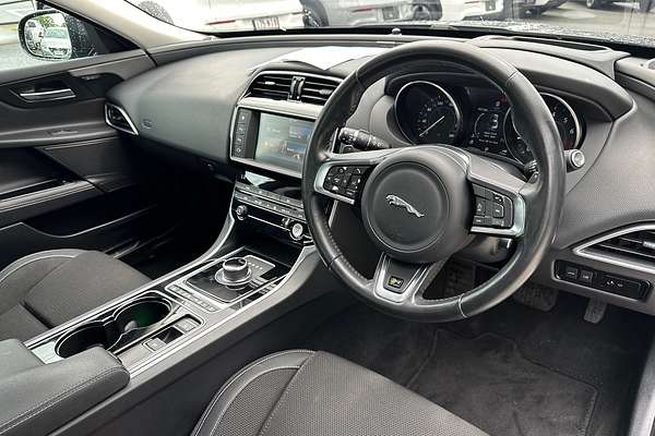 2018 Jaguar XE 20t R-Sport X760