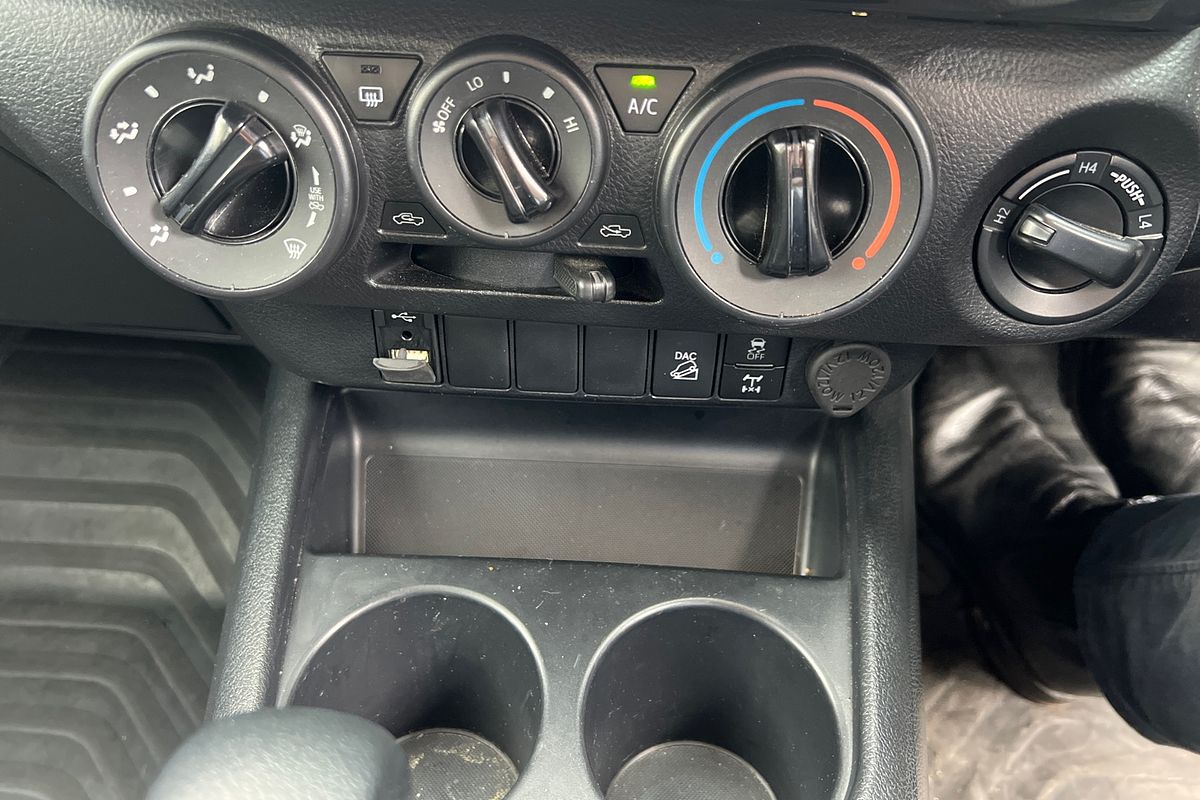 2022 Toyota Hilux SR GUN126R 4X4