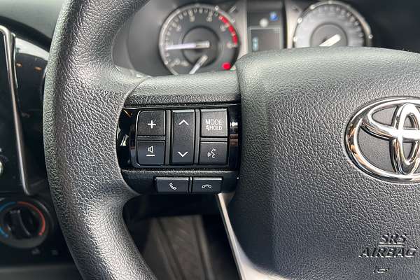 2022 Toyota Hilux SR GUN126R 4X4