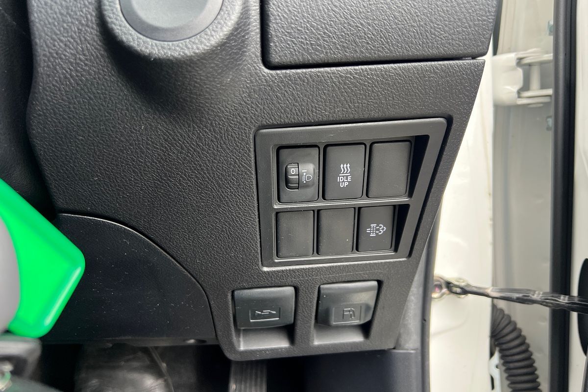 2022 Toyota Hilux SR GUN126R 4X4
