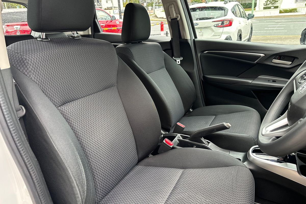2019 Honda Jazz VTi GF