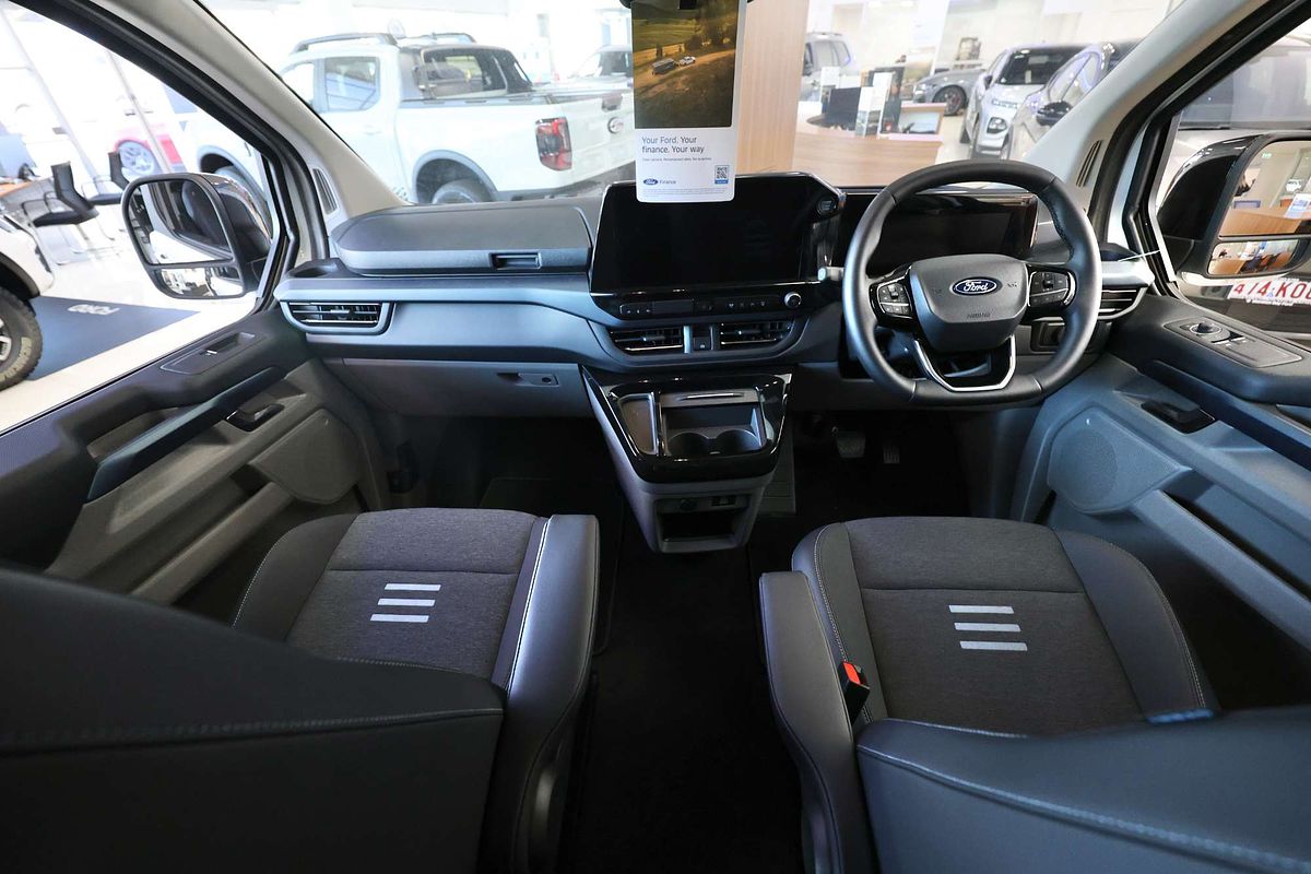 2024 Ford Tourneo Active AV SWB