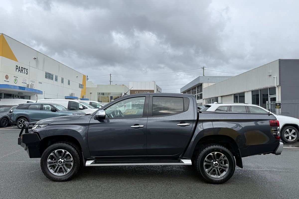 2021 Mitsubishi Triton GLS MR 4X4