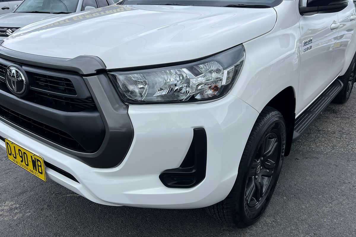 2023 Toyota Hilux SR GUN126R 4X4
