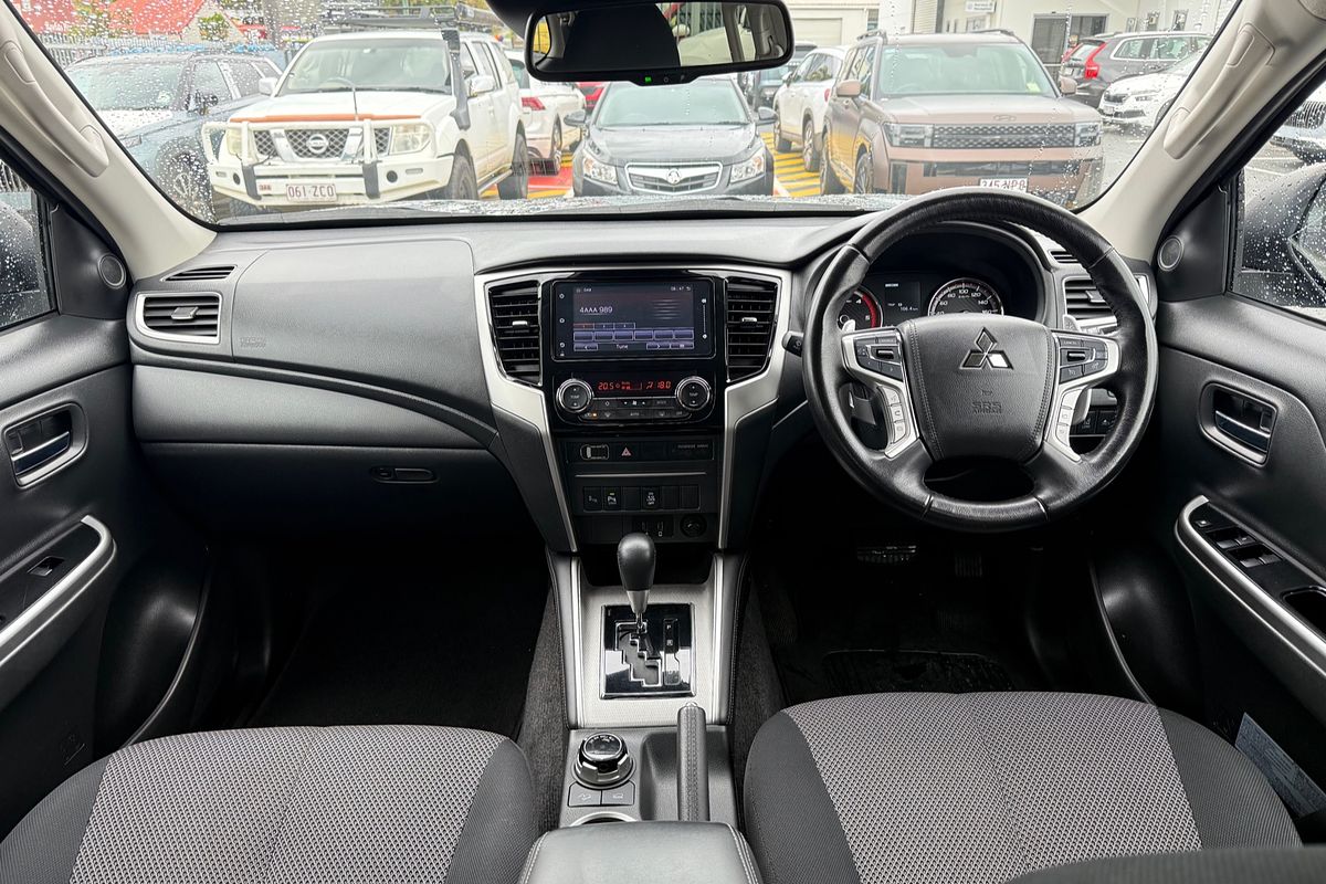 2021 Mitsubishi Triton GLS MR 4X4