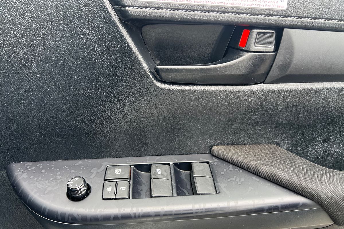 2023 Toyota Hilux SR GUN126R 4X4