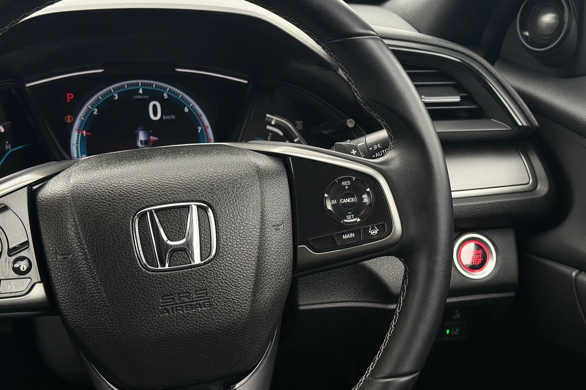 2019 Honda Civic VTi-LX 10th Gen