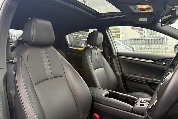 2019 Honda Civic VTi-LX 10th Gen