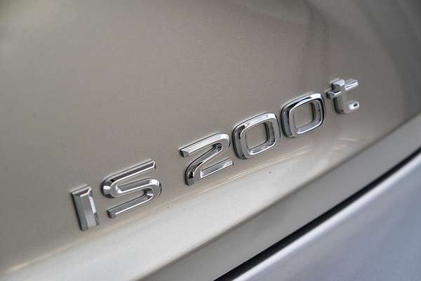 2015 Lexus IS IS200t Luxury ASE30R