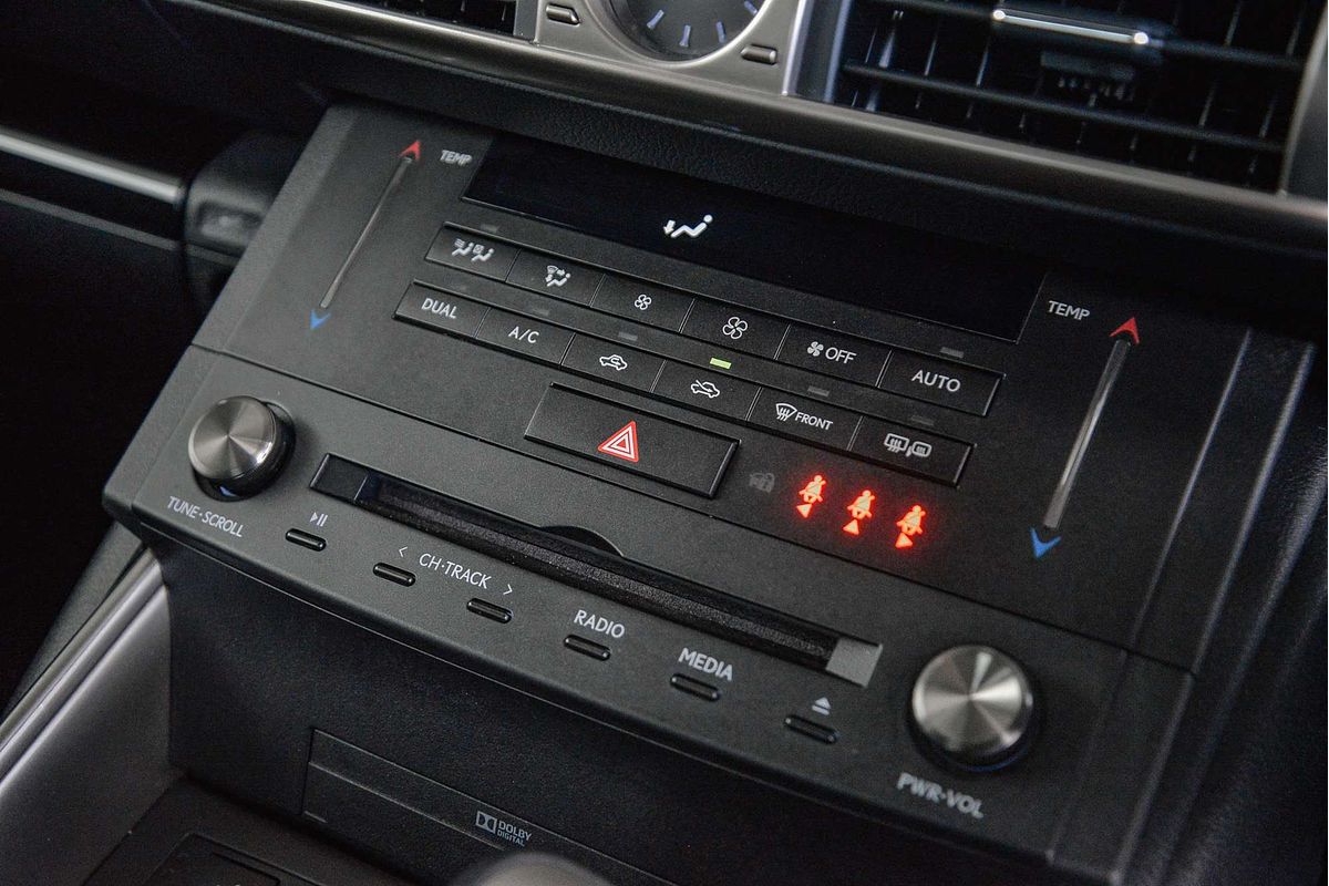 2015 Lexus IS IS200t Luxury ASE30R